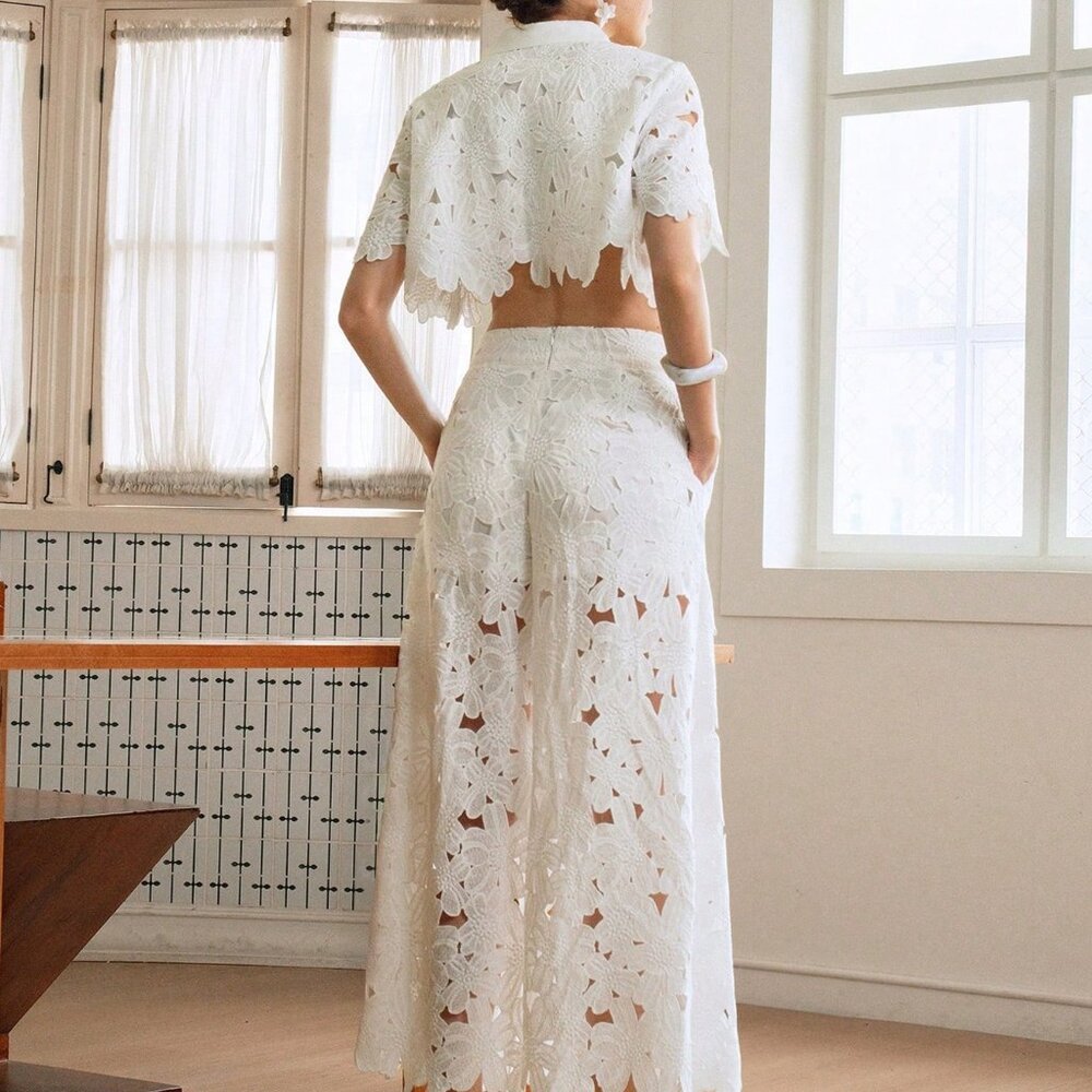White Preppy Women's Woven Embroidered Short Sleeve Crop Top Pants Set - Picture 2 of 8